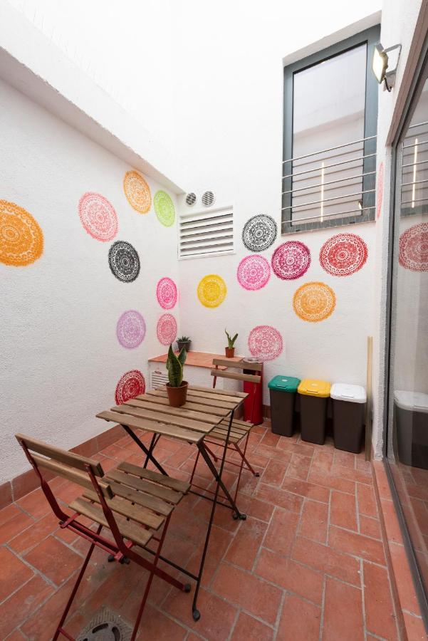 Hostelle - Women Only Hostel Barcellona Esterno foto